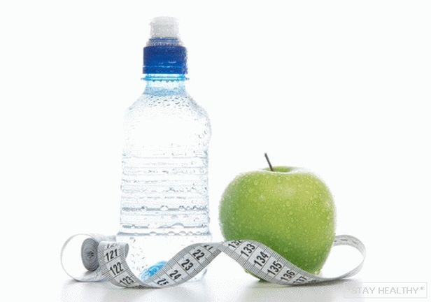 Дијета на воду и јабуке