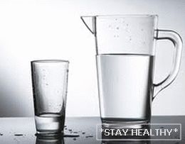 Не забывайте пить воду во время дијете. Нужно выпивать до 3х литров в сутки